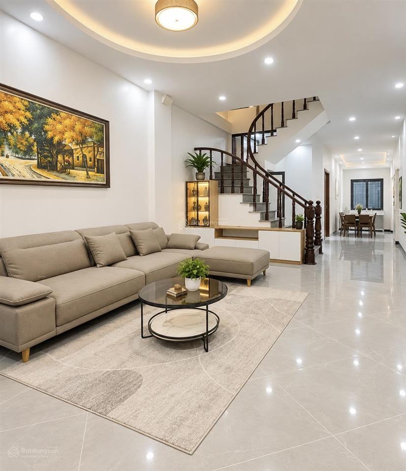 Có 7,95 tỷ, trương định, ô tô đỗ cửa, lô góc 3 thoáng, kinh doanh, 5pn, sđcc 42m2, full nội thất
