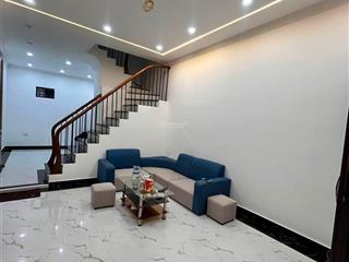 Kết nối thuận tiện minh khai, hàng xóm times city, 10m ra ô tô, sđcc 42m2, 4pn tặng nt, không qh