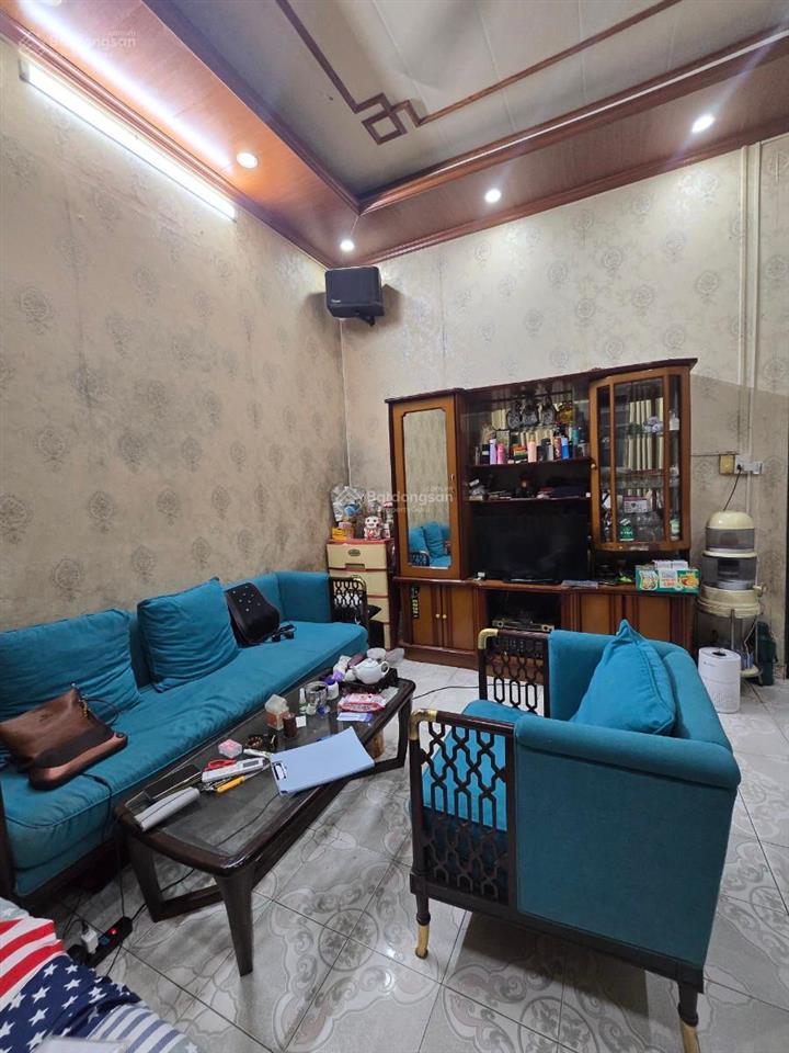 169,1tr/m2, hai bà trưng, ngõ thông, gần hồ võ thị sáu, sđcc 55m2, không qh, có sân riêng để xe