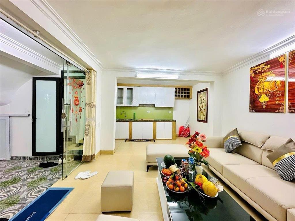 Sđcc 50m2, có 9,3tỷ, minh khai, kd, 5 ngủ full nội thất, mt khủng 6,6m, không qh, gần time city