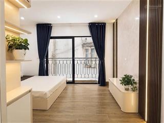 Có 7tỷ sđcc 40m2 nhà nguyễn đức cảnh, dân xây 5t, mới, mt 5,4m, full nội thất, sân cổng riêng, gpxd