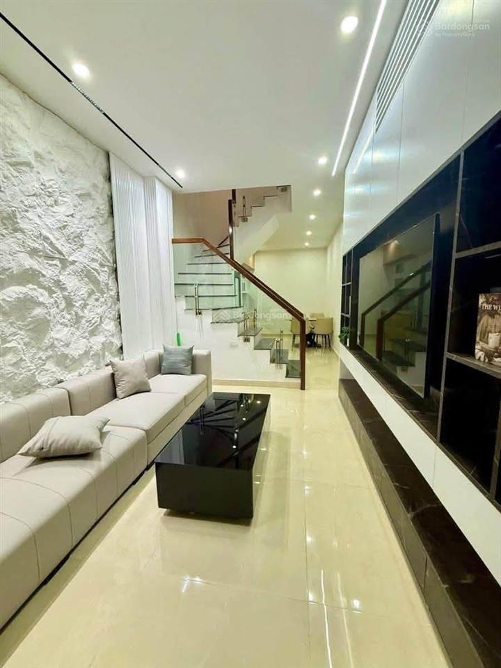 Chỉ 7,6 tỷ nhà phân lô quân đội lương khánh thiện, 20m ra ô tô, 2 thoáng, sđcc 38m2, 4 ngủ full đồ