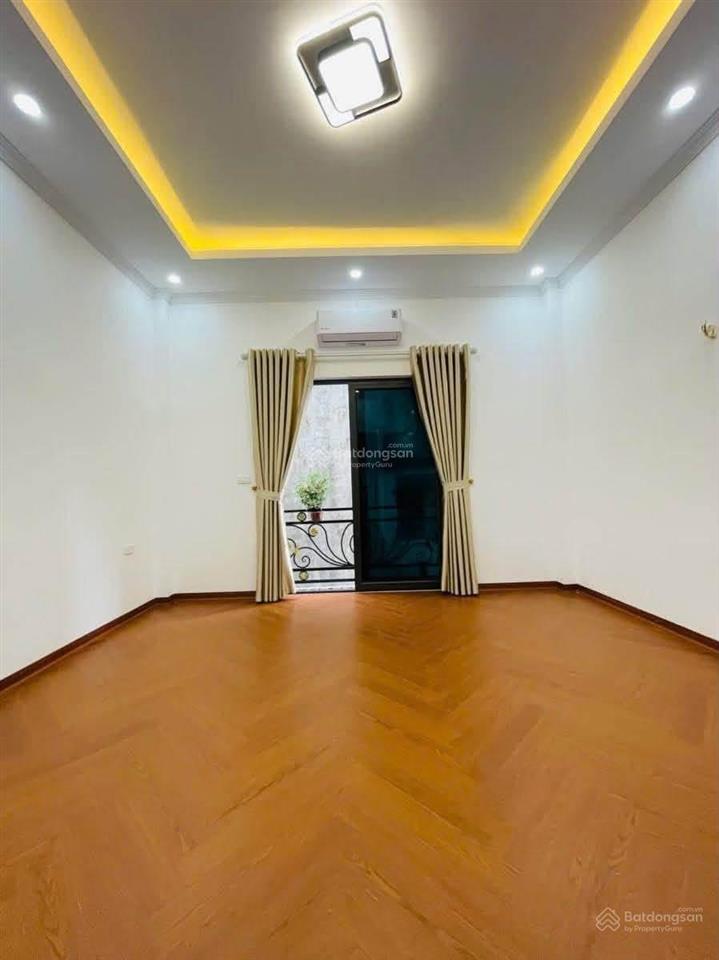Phân lô, tân mai, kv không qh, 35m ra ô tô, sđcc 38m2* 5t, mt rộng 4,2m, 3 ngủ full nội thất xịn
