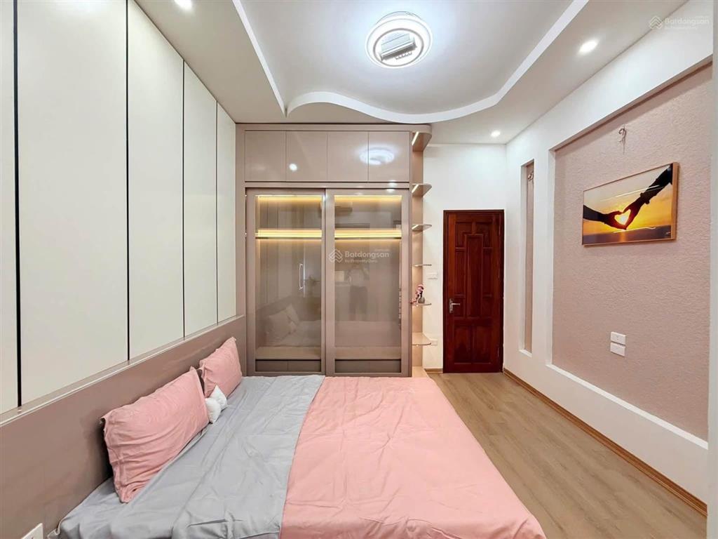 Mặt ngõ bạch mai, 2 thoáng, kinh doanh, xây mới 5 tầng 4 ngủ full nội thất, sđcc 50m2, 8 tỷ