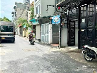 Ô tô đỗ cửa bạch mai, 2 thoáng trước sau, kd, 5m ra ô tô tránh, dân xây sổ 60m2, nhỉnh 8 tỷ