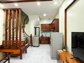 7,1tỷ, 30m ra ô tô, tt hai bà trưng, ngõ nông, sđcc 42m2, dân xây 5t chắc chắn, tiện ích thuận lợi