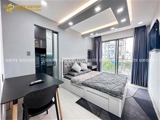 Căn hộ ban công view mặt tiền phạm viết chánh quận 1