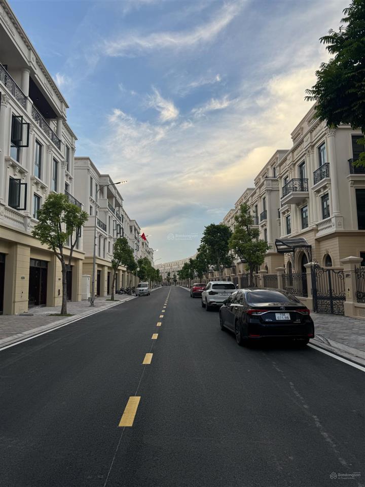 Biệt thự song lập hơn 15tỷrẻ nhất đảo vua gần công viên,trường học,vincom vinhomes vũ yênhải phòng