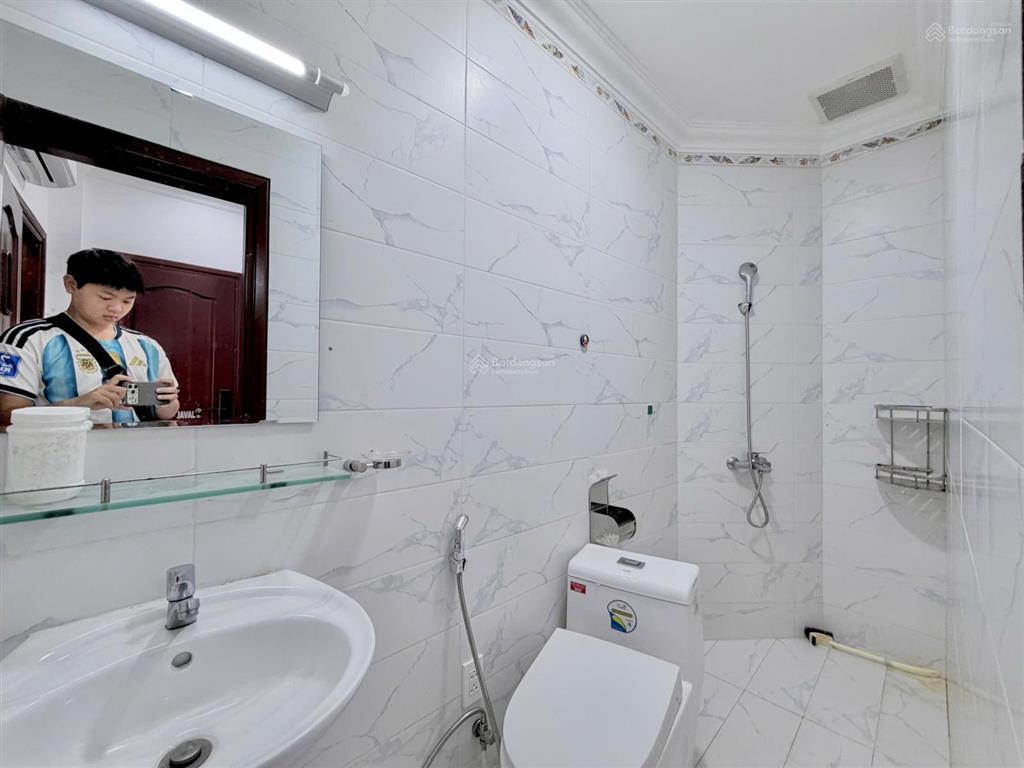 Share cho sinh viên bkueh căn hộ 2pn2wc chỉ dưới 3 triệu/người