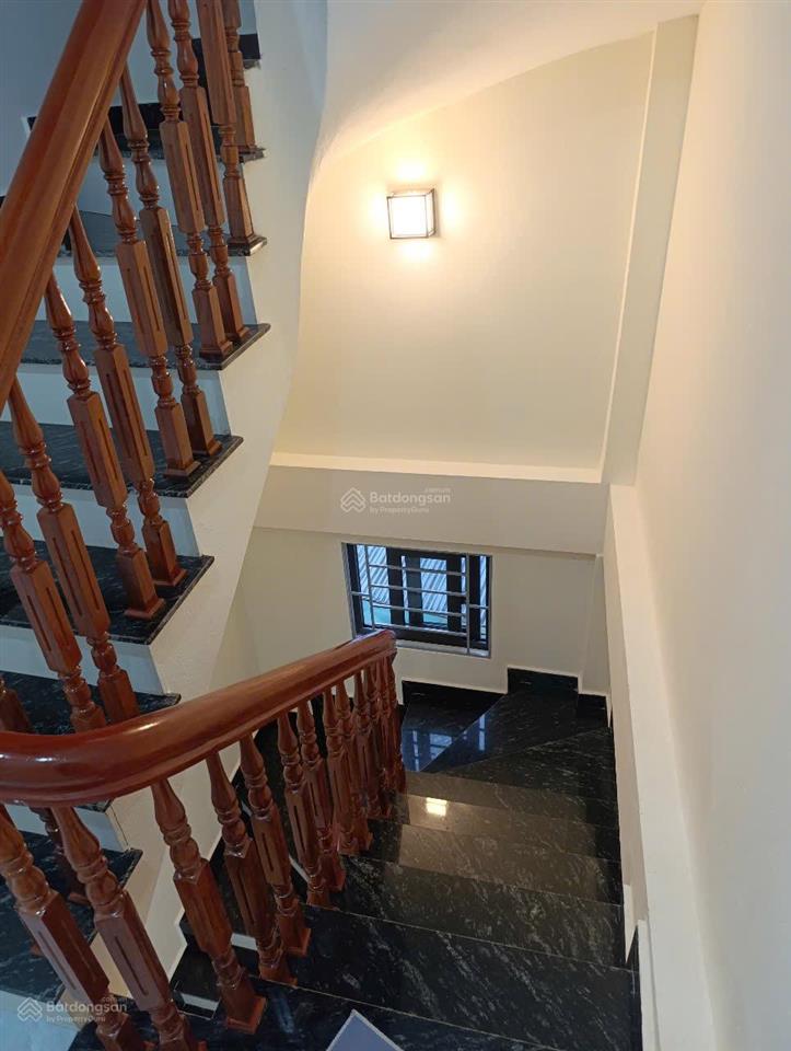 Bán nr 4pn, 3wc, 5 tầng, 5,15 tỷ tại 4 ngõ 28 mương la khê, đồng mai, hà đông, hn