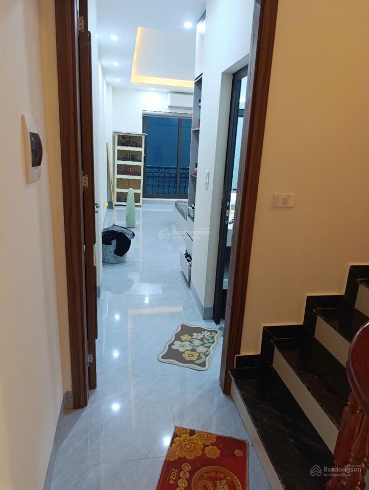 Bán nr 4pn, 3wc, 5 tầng, 5,15 tỷ tại 4 ngõ 28 mương la khê, đồng mai, hà đông, hn