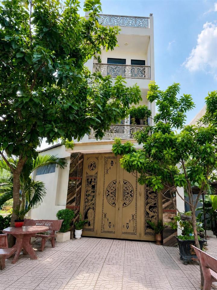 6.1 tỷ  căn góc 3 tầng 80 m²  đường ô tô 9m  gần ubnd long trường