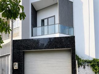 6.2 tỷ  nhà 67m2, hoàn công đủ, 2 mặt tiền đường ô tô  gần vòng xoay phú hữu