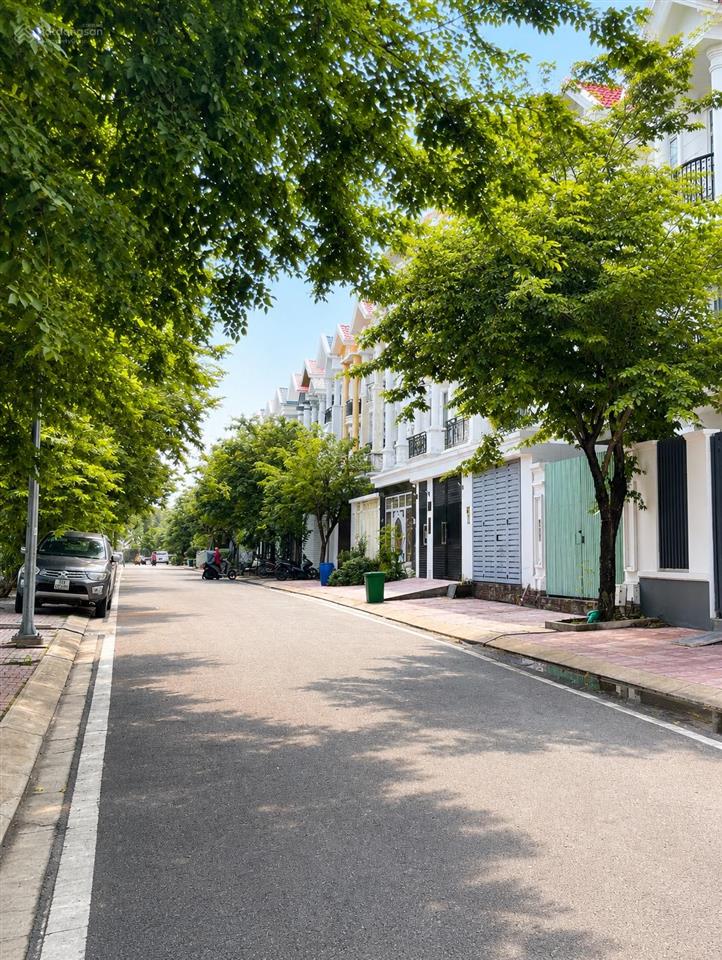 6.7 tỷ  nhà 85m2, ngang 6m, đường 10m  gần nguyễn duy trinh