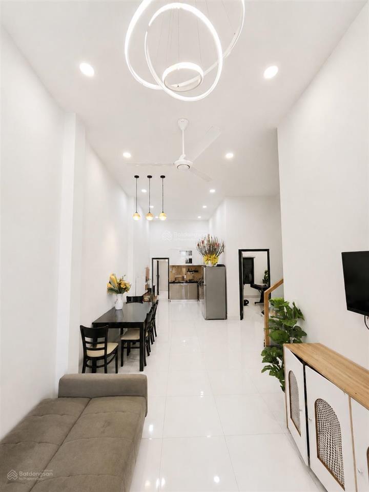6.7 tỷ  nhà 85m2, ngang 6m, đường 10m  gần nguyễn duy trinh