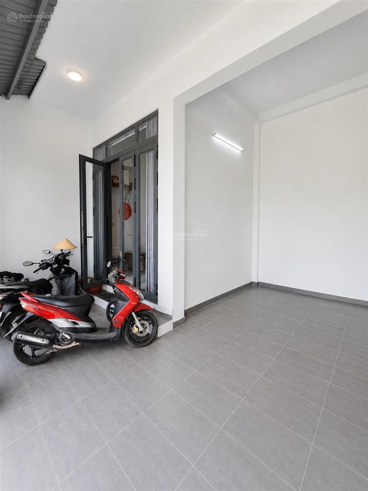 6.7 tỷ  nhà 85m2, ngang 6m, đường 10m  gần nguyễn duy trinh