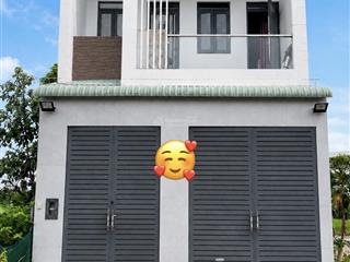 6.7 tỷ  nhà 85m2, ngang 6m, đường 10m  gần nguyễn duy trinh