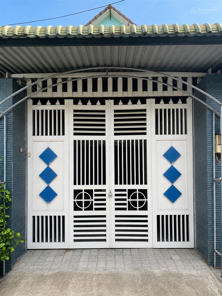 5.8 tỷ nhà 104m2, hoàn công đủ, có ngủ trệt  ngay đh tài chính marketing