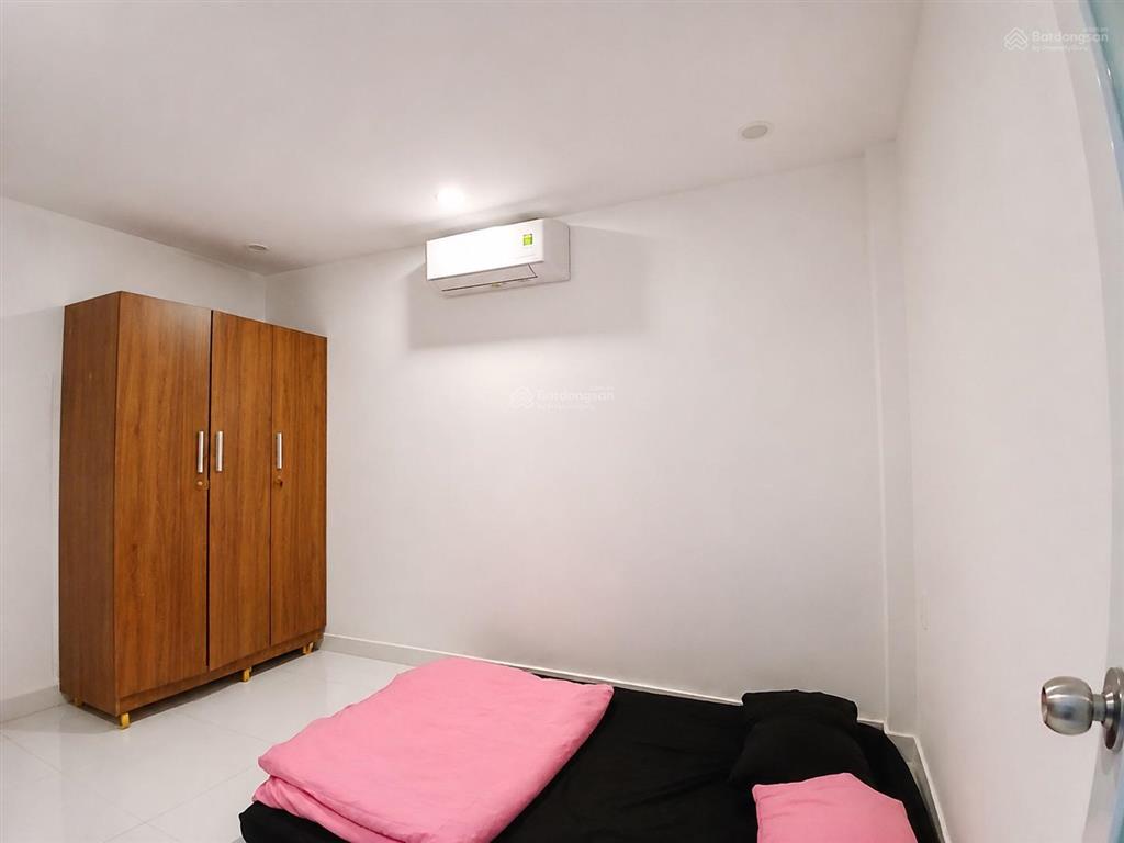 4.2 tỷ  nhà 81 m2, hẻm thông  ngay nguyễn duy trinh