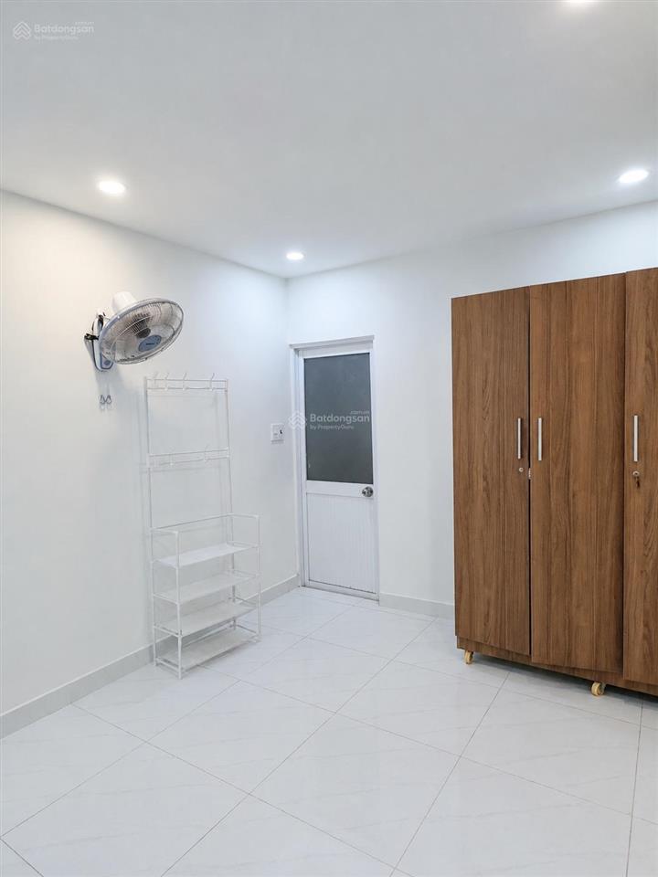 4.2 tỷ  nhà 81 m2, hẻm thông  ngay nguyễn duy trinh