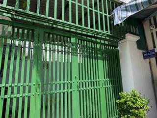4.9 tỷ  nhà 57m2, 2 tầng  ngay lã xuân oai đang mở rộng 30m