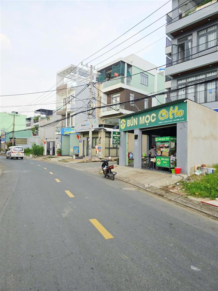 4.9 tỷ  đất nền 99m2, hxh  gần metro ông nhiêu