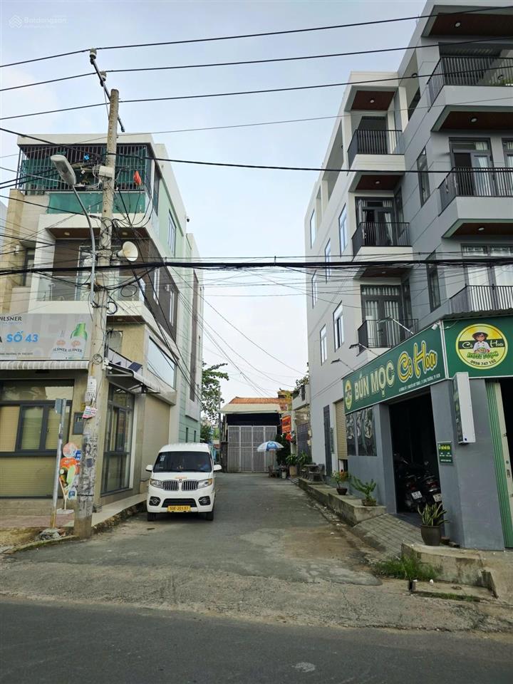 4.9 tỷ  đất nền 99m2, hxh  gần metro ông nhiêu