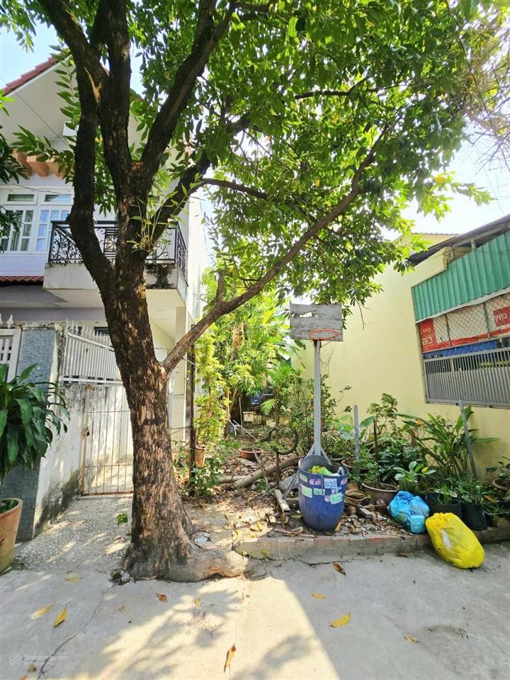 4,5 tỷ  đất nền 100m², ngang 5m, đường ô tô, gần ubnd p. long trường