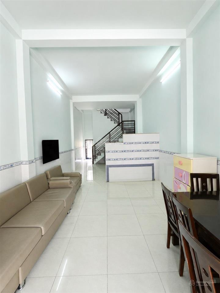 4.6 tỷ  nhà phố 53m2, 2 tầng, hoàn công đủ, đường ô tô, gần chợ long trường