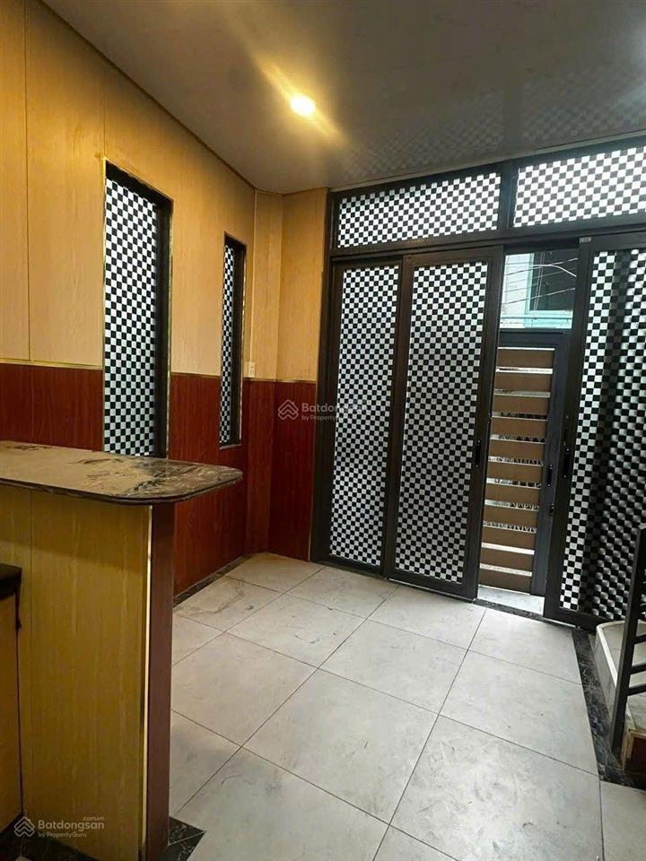 Nhà phố phạm văn đồng bình thạnh, sát mặt tiền, chỉ hơn 3 tỷ