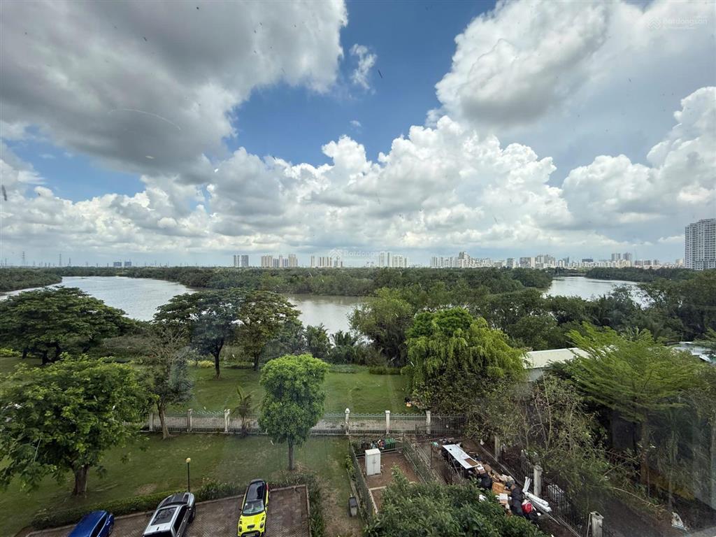 Cho thuê cc 3pn, 135m2, chỉ với 30 triệu tại riverside residence, tân mỹ, q7, hcm