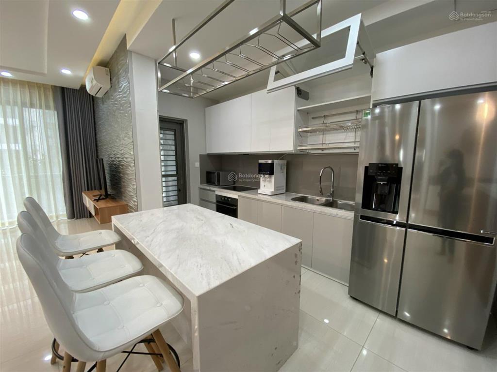 Cho thuê riverpark residence 135m2 35tr view đẹp, thoáng mát.  0949 177 ***