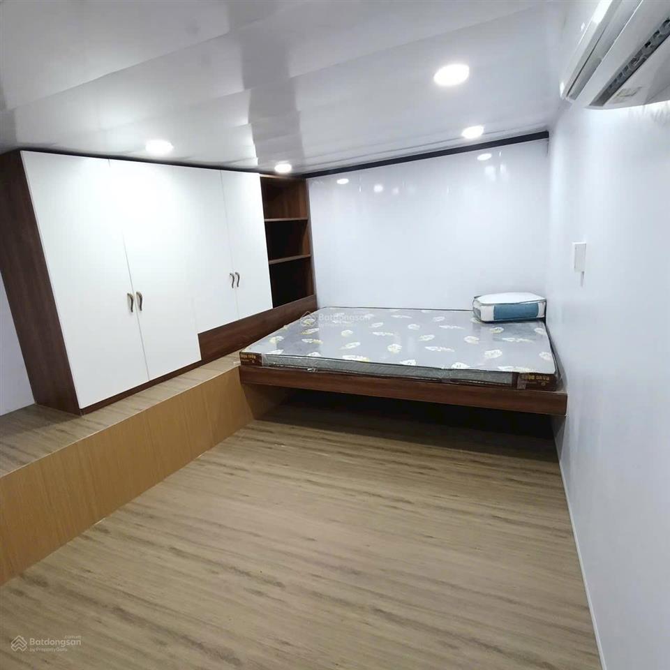 Căn góc 3 mặt tiền đường nguyễn kiệm, hồ văn hue q phú nhuận, tphcm  giá 3ty5 ( tl)