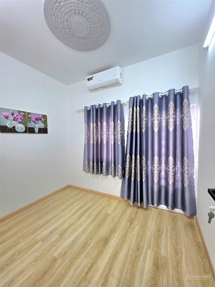 Bán nhà riêng tại hẻm 2266 huỳnh tấn phát, 2,48 tỷ, 32m2 đẹp, nhiều tiện ích tốt