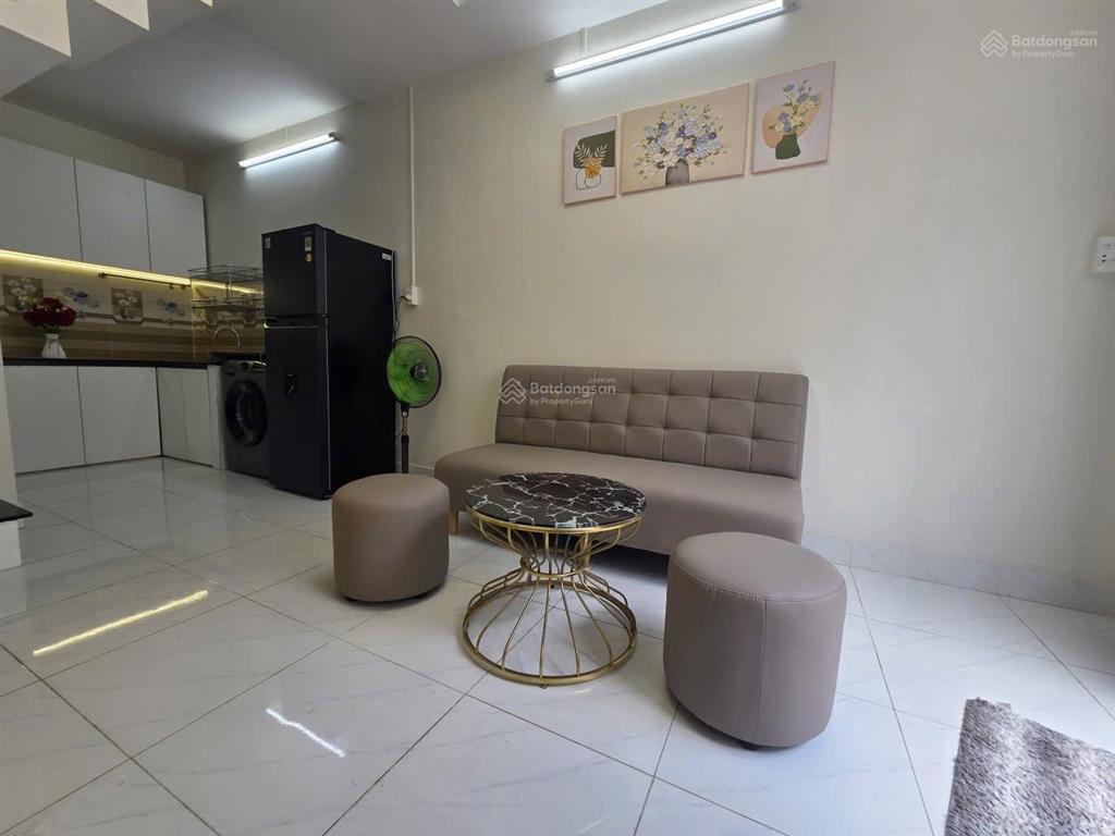 Cho thuê nr 2pn, 1wc, 21m2 tại 2009 lê văn lương, 5 triệu vnd, đẹp, nhiều tiện ích
