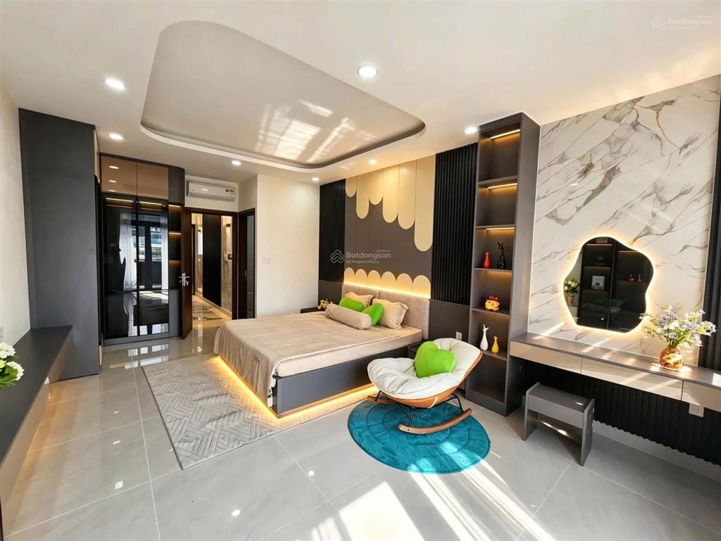 Bán nhà riêng tại chuyên dùng, 14,5 tỷ, 117,7 m2, hàng hiếm giá ưu đãi