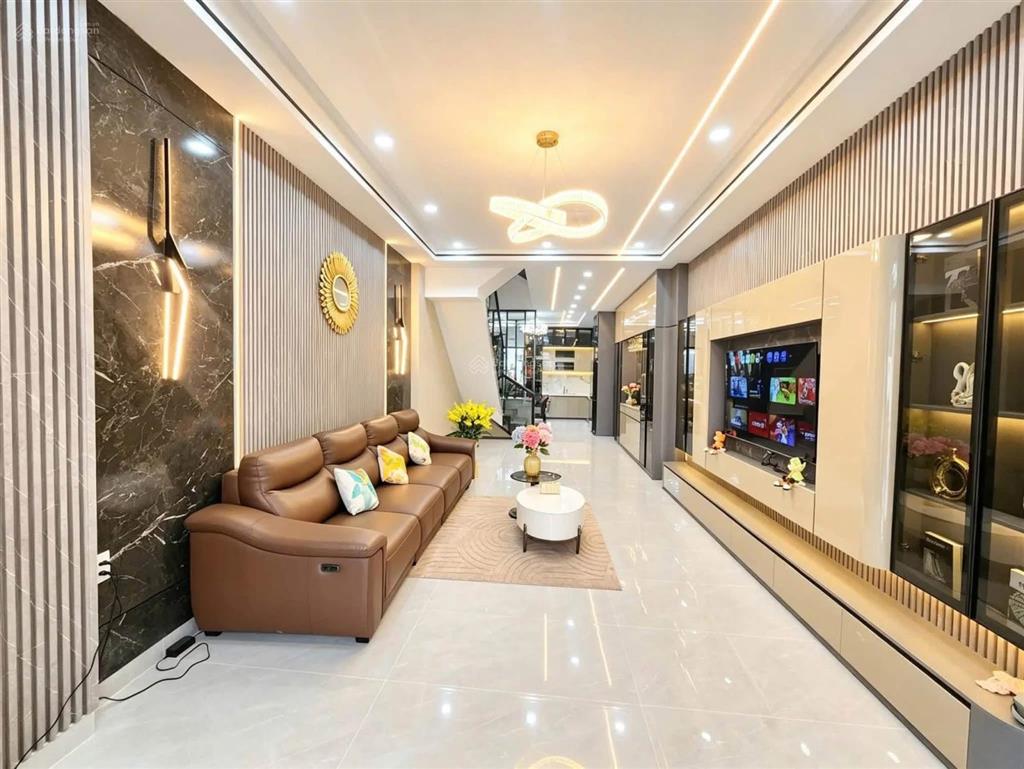 Bán nhà riêng tại chuyên dùng, 14,5 tỷ, 117,7 m2, hàng hiếm giá ưu đãi