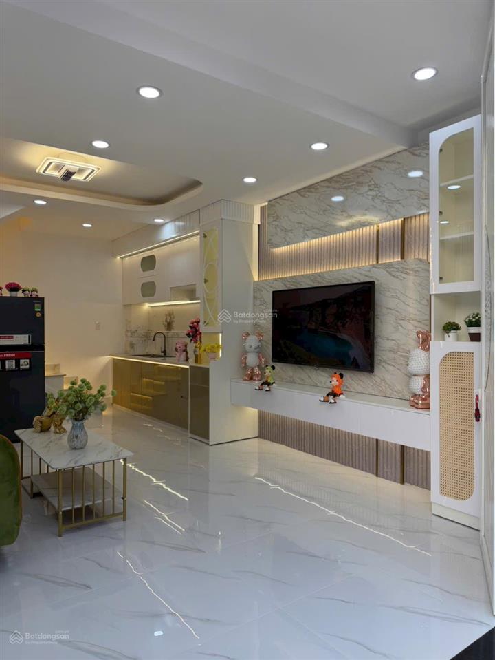 Bán nhà riêng 1056 huỳnh tấn phát, 3,5 tỷ, 32m2, 3pn, 4wc, nội thất đầy đủ, tốt chỉ với