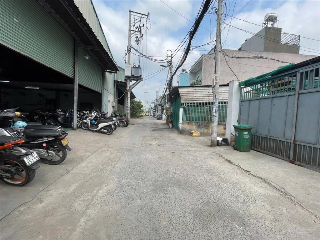 Giảm mạnh 5tỷ bán gấp kho xưởng 428m2 1/ hẻm xe tải đường lê đức anh, bình tân.