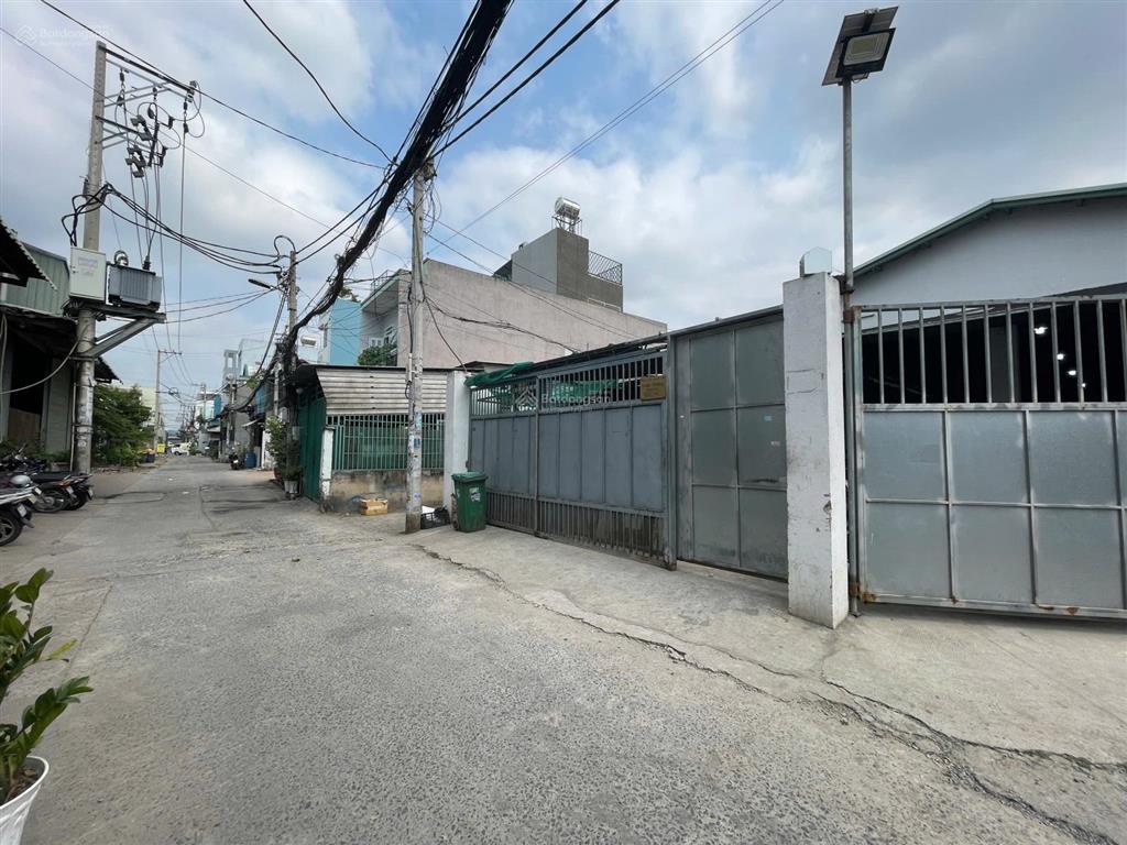 Giảm mạnh 5tỷ bán gấp kho xưởng 428m2 1/ hẻm xe tải đường lê đức anh, bình tân.