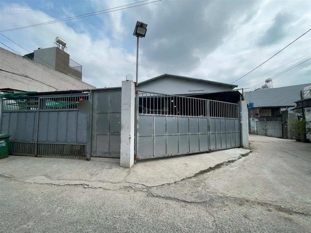 Giảm mạnh 5tỷ bán gấp kho xưởng 428m2 1/ hẻm xe tải đường lê đức anh, bình tân.