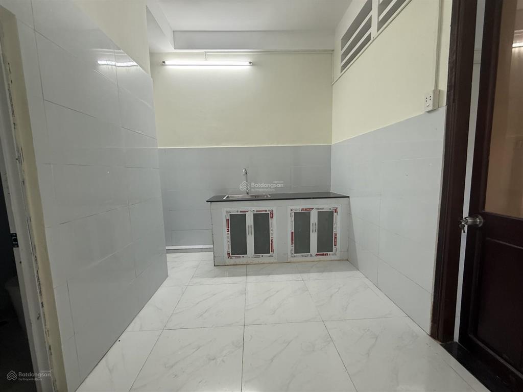 Bán căn hộ chung cư 2pn, 1wc, 63m2, 3,35 tỷ tại phan văn trị, p.3, bình thạnh, hcm