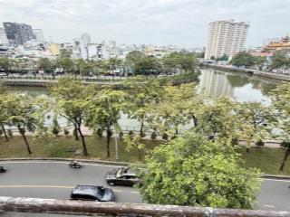 Bán căn hộ 2pn, 1wc, 60m2 tại đinh tiên hoàng, p 3, bình thạnh, hcm, giá 3,5 tỷ