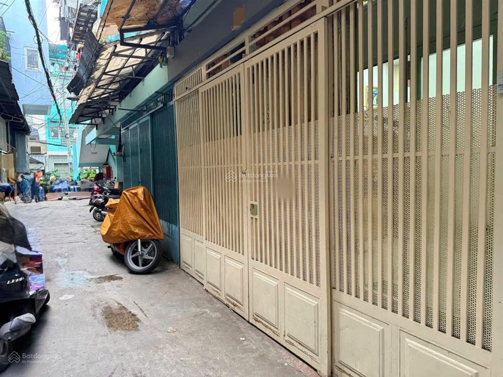 Bán cc 54m2, 3,8 tỷ tại nguyễn thiện thuật, p2, q3, hcm, 2pn + 2wc + bếp