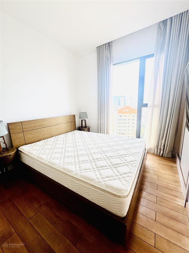 Bán căn hộ 84m2 quận 1 đẹp 3pn, 2wc giá bán dưới 11 tỷ vnd, 84m2, nhiều tiện ích, cho thuê 4tr/ngày