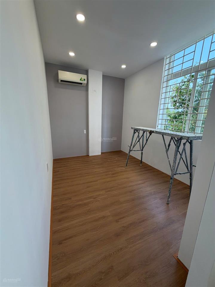 Bán cc đẹp, nhiều tiện ích tại lý thường kiệt, 3,3 tỷ, 50m2, 2pn, 1wc