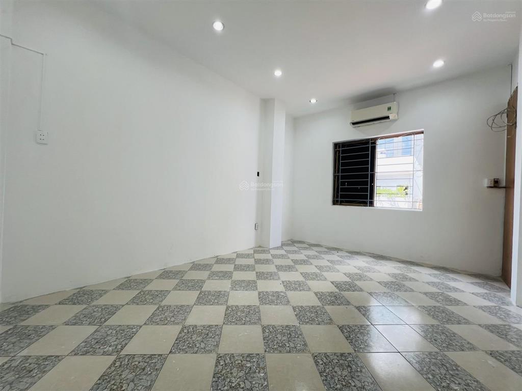 Bán gấp căn hộ chung cư 3pn, 1wc, 71m2 tại cống quỳnh, quận 1, giá siêu hời 5,9 tỷ