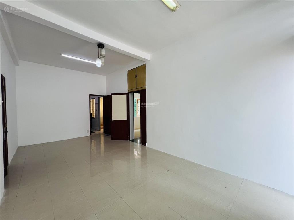 Bán gấp căn hộ chung cư 3pn, 1wc, 71m2 tại cống quỳnh, quận 1, giá siêu hời 5,9 tỷ