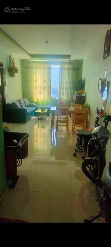 Bán cc tại zen tower, 2,5 tỷ, 63m2, 2pn + 2wc + bếp, giá siêu hời