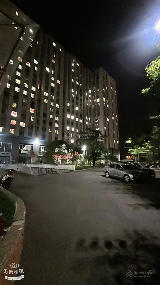 Bán cc tại zen tower, 2,5 tỷ, 63m2, 2pn + 2wc + bếp, giá siêu hời